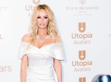 Σκλεναρίκοβα: Αναφέρθηκε στη σεξουαλική επίθεση από Γάλλο σκηνοθέτη