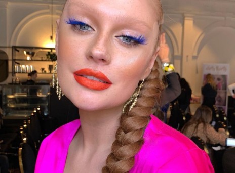 Καλοκαιρινό μακιγιάζ: Οι τάσεις για το 2024