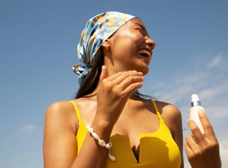 Μόδα και Ομορφιά: Ό,τι χρειάζεστε για αυτό το καλοκαίρι 