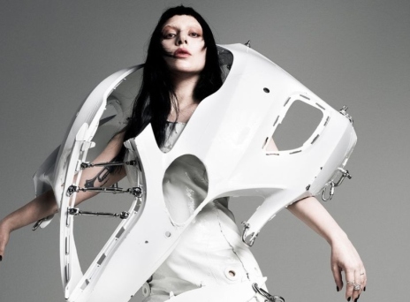 Lady Gaga: Η εμφάνιση στην πρεμιέρα της ταινίας «Gaga Chromatica Ball»