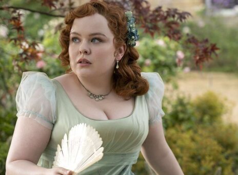 Ποιο bodyshaming; Η Nicola Coughlan μόλις ταπείνωσε έναν δημοσιογράφο