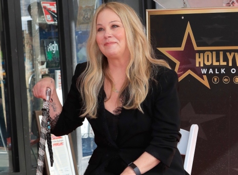 Κριστίνα Άπλγκεϊτ: H 13χρονη κόρη της διαγνώστηκε με POTS