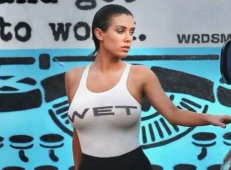 Μπιάνκα Σενσόρι: Κινδυνεύει με φυλάκιση λόγω προκλητικών εμφανίσεων