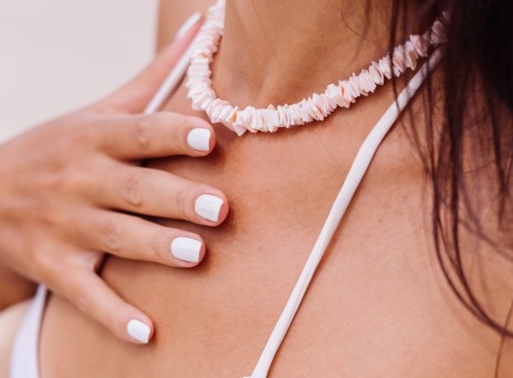 Κολιέ με κοχύλια: Τα σχέδια που ξεχωρίσαμε στην αγορά