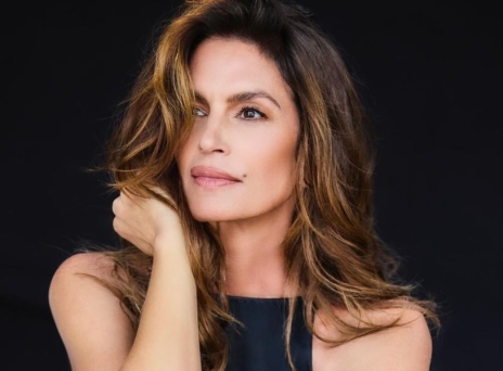 Σίντι Κρόφορντ: Ζητά συγγνώμη από τον Βασίλειο Κωστέτσο