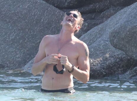 Νιλ Πάτρικ Χάρις: Μαζί με τον σύζυγό του στη Μύκονο - Οι φωτογραφίες που έχουν δει το φως της δημοσιότητας