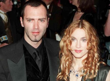 Πέθανε ο μικρότερος αδερφός της Μαντόνα, Κρίστοφερ Τσικόνε 