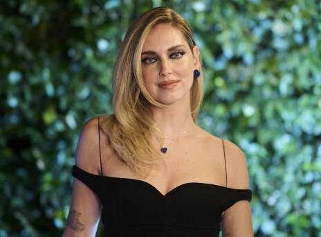 Η Κιάρα Φερράνι ερωτευμένη ξανά 