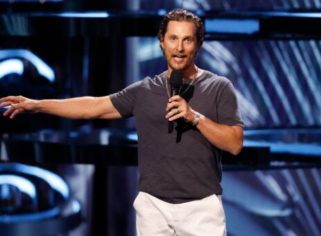 Μάθιου ΜακΚόναχι: Η συνέντευξή του στον Νικ Κύργιο 