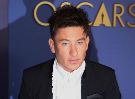 Ο Μπάρι Κίογκαν ξεσπά για την παρενόχληση που δέχεται μετά τον χωρισμό του από τη Σαμπρίνα Κάρπεντερ - Κατηγορεί τους θαυμαστές ότι «ξεπέρασαν τα όρια»