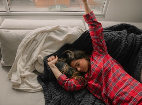 Χριστουγεννιάτικες πιτζάμες: Τα σχέδια που ξεχωρίσαμε στην αγορά