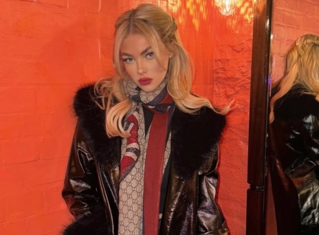 Night out ready: 6 βραδινά outfits που θα σε κάνουν να ξεχωρίσεις