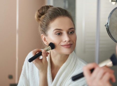 10 υγρά ρουζ και αποχρώσεις που ξεχωρίσαμε στην αγορά