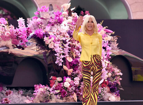 Nτονατέλα Βερσάτσε: Ποιο θα είναι το επόμενο βήμα της μετά τον Versace;