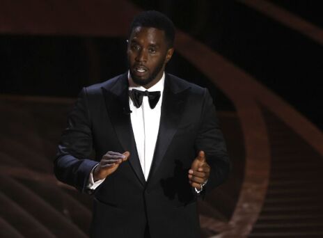 Σον Diddy Κομπς