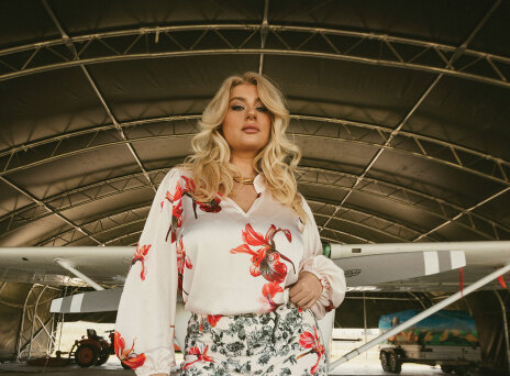 Αφιέρωμα Plus Size: Μόδα για κάθε σωματότυπο, ανεξαρτήτως μεγέθους και φύλου