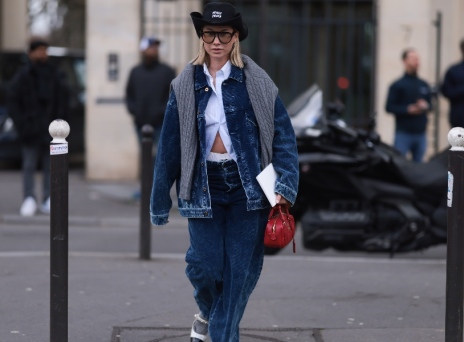 4 τρόποι να φορέσεις denim on denim την άνοιξη