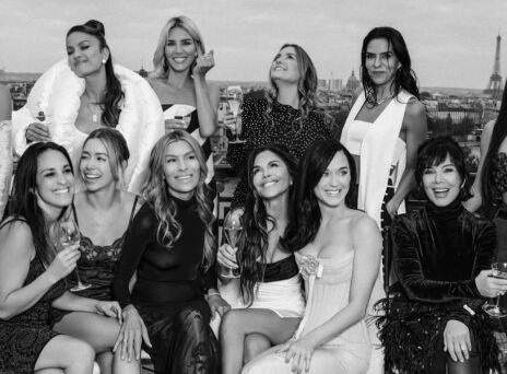 Η Λόρεν Σάντσεζ έκανε μπάτσελορ πάρτι στο Παρίσι με Κιμ Καρντάσιαν και Κέιτι Πέρι, πριν τον γάμο της με τον Τζεφ Μπέζος στο γιοτ τους στην Ιταλία.