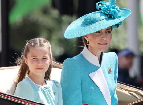 Κέιτ Μίντλετον - πριγκίπισσα: Η συγκινητική εμφάνιση μητέρας και κόρης 