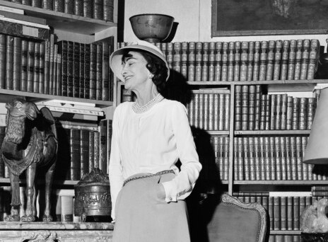 Κοκό Σανέλ, 1957