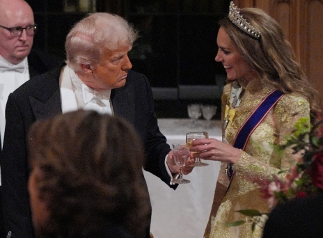 Ο εντυπωσιασμένος Τραμπ από τη γοητεία της Κέιτ Μίντλετον