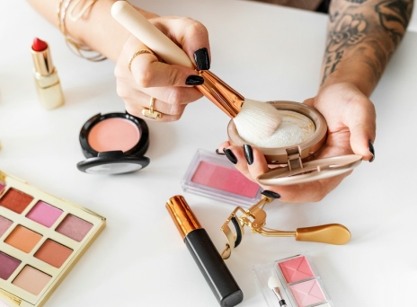 Σπασμένη πούδρα