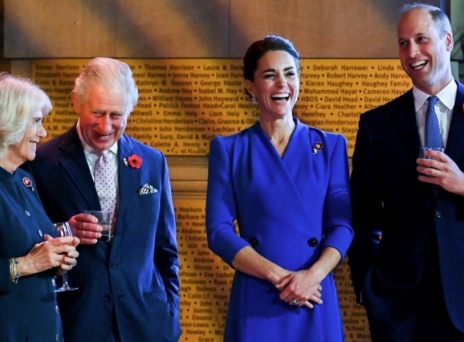 Η Κέιτ Μίντλετον με ακόμα μία δημιουργία Eponine London 