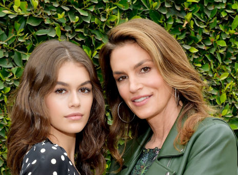 Κάια Γκέρμπερ, Σίντι Κρόφορντ