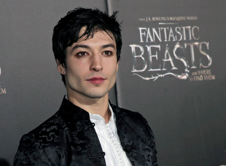 Έζρα Μίλερ: Η επιστροφή, η κρίση και οι αποκαλύψεις για το Χόλιγουντ