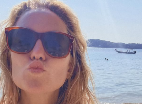 Η Κέιτ Χάντσον στην Ελλάδα