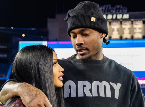 Ο σύντροφος της Cardi B, Στέφον Ντιγκς, αποδείχθηκε πατέρας του παιδιού μοντέλου του Instagram