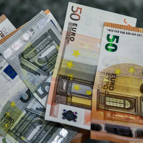 Χρήματα - Ευρώ