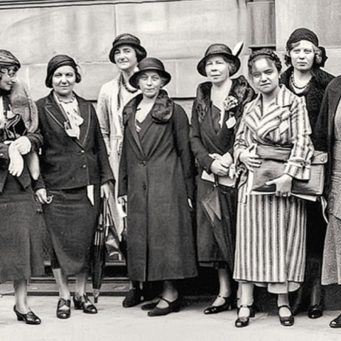 Σαν σήμερα, 5 Φεβρουαρίου, οι Ελληνίδες απέκτησαν δικαίωμα ψήφου