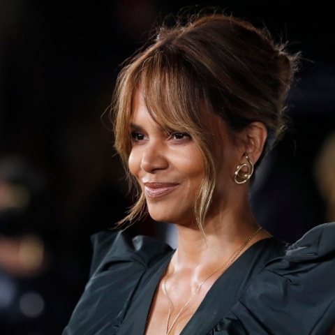 Η Χάλι Μπέρι