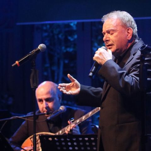 Ο Μανώλης Μητσιάς