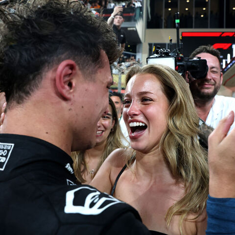 Η γυναίκα που έκλεψε την παράσταση στον τίτλο του Λάντο Νόρις: Ποια είναι η Μαργκαρίντα Κορσέιρο