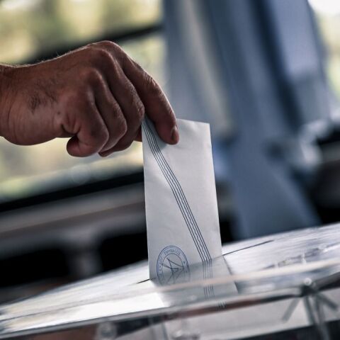 Δημοσκόπηση ALCO: Σταθερά πρώτη η ΝΔ  – Μάχη ΠΑΣΟΚ και Πλεύσης για την δεύτερη θέση