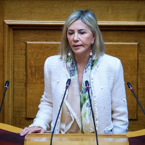 Άρση ασυλίας για τη Ζέττα Μακρή - Έγινε δεκτή κατά πλειοψηφία 