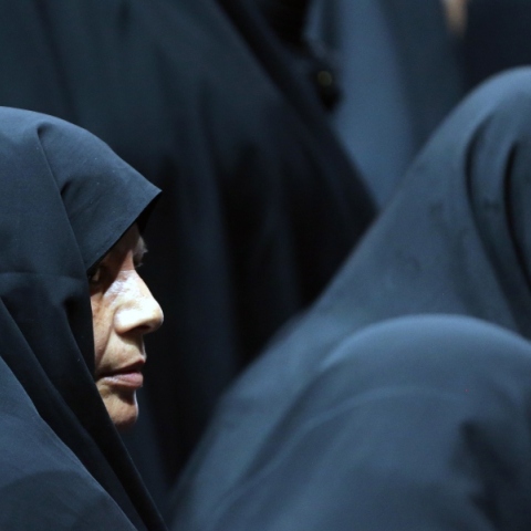 Δανία: Η χώρα απαγορεύει τη χρήση μπούρκας