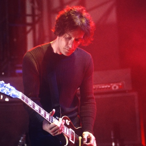 Πέθανε ο κιθαρίστας και κιμπορντίστας των «The Cure», Πέρι Μπαμόντε