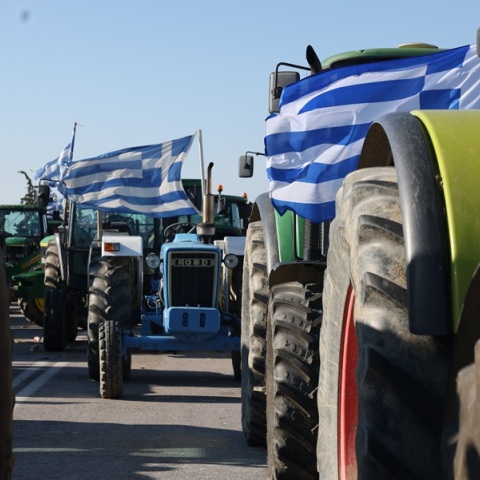 Διορία μέχρι την Πρωτοχρονιά δίνουν οι αγρότες – Ποια μπλόκα ανοίγουν τον δρόμο για διάλογο με την κυβέρνηση