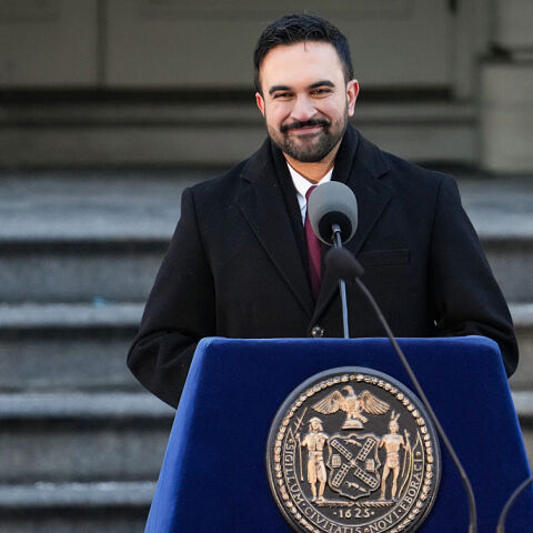 Όλα τα βλέμματα στη Νέα Υόρκη: Ο Ζόχραν Μαμντάνι αναλαμβάνει δήμαρχος με προοδευτική ατζέντα