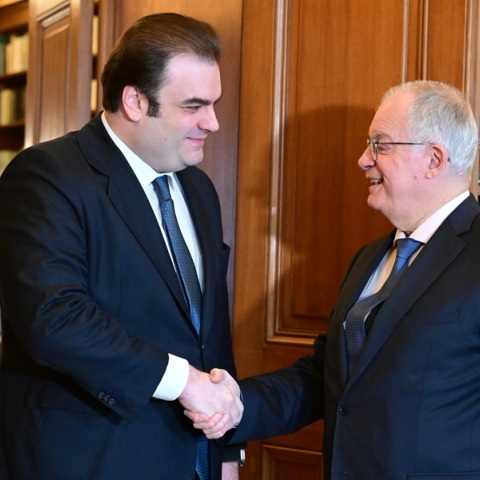 Συνάντηση Τασούλα-Πιερρακάκη στο Προεδρικό Μέγαρο: «Αυξημένο το κύρος της Ελλάδας σε ευρωπαϊκό επίπεδο»