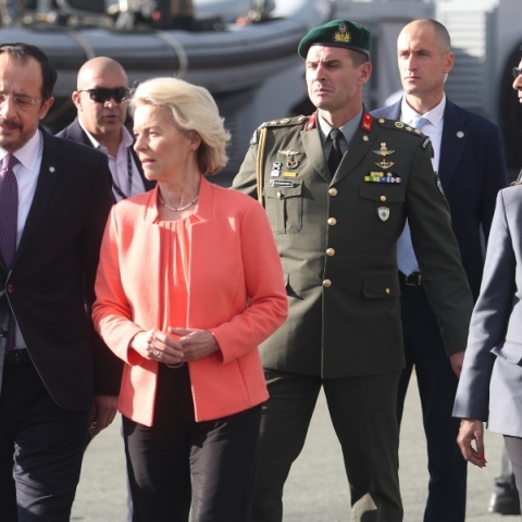 Ο Κύπριος Πρόεδρος Νίκος Χριστοδουλίδης υποδέχεται την Πρόεδρο της Ευρωπαϊκής Επιτροπής Ούρσουλα φον ντερ Λάιεν στο λιμάνι της Λεμεσού 