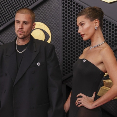 Grammy 2026: Bad Bunny, Lady Gaga, Μπίλι Άιλις και Τζάστιν Μπίμπερ έστειλαν μηνύματα κατά της ICE