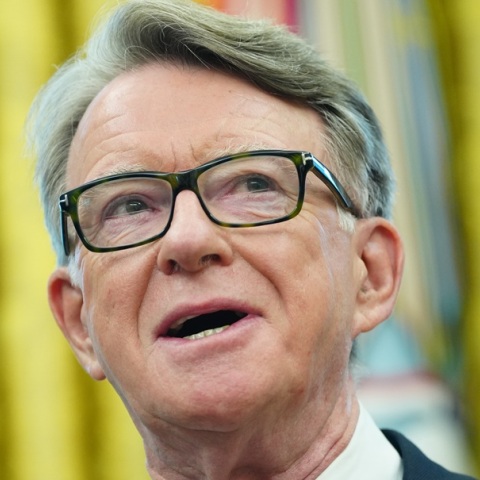 Ο Πέτερ Μάντελσον ανακοίνωσε ότι παραιτείται από το Εργατικό Κόμμα