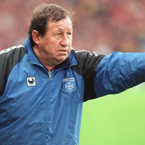 Ο Γάλλος προπονητής ποδοσφαίρου, Γκι Ρου