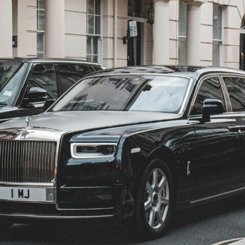 Ξόδεψε κοινά συζυγικά χρήματα στην ερωμένη – και το πλήρωσε: Έχασε 4 εκατ. από το προγαμιαίο