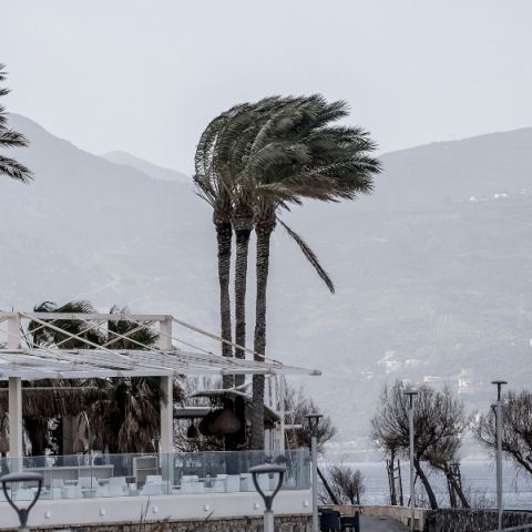 Καιρός, δυνατοι ανεμοι