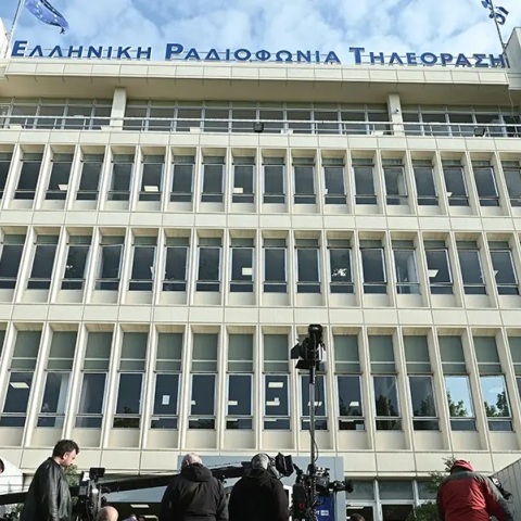 Φάρσα το τηλεφώνημα για βόμβα στην ΕΡΤ